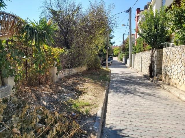 (Προς Πώληση) Αξιοποιήσιμη Γη Οικόπεδο || Ανατολική Αττική/Γλυκά Νερά - 302 τ.μ, 180.000€ 