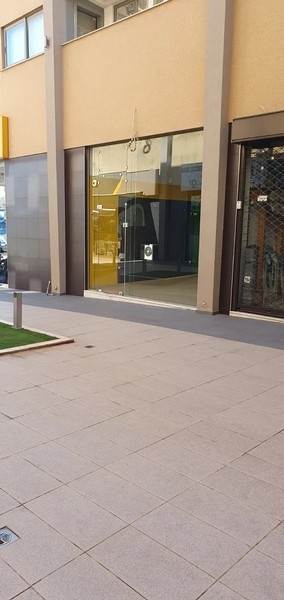 (Προς Ενοικίαση) Επαγγελματικός Χώρος Κατάστημα || Ανατολική Αττική/Παιανία - 68 τ.μ, 500€ 